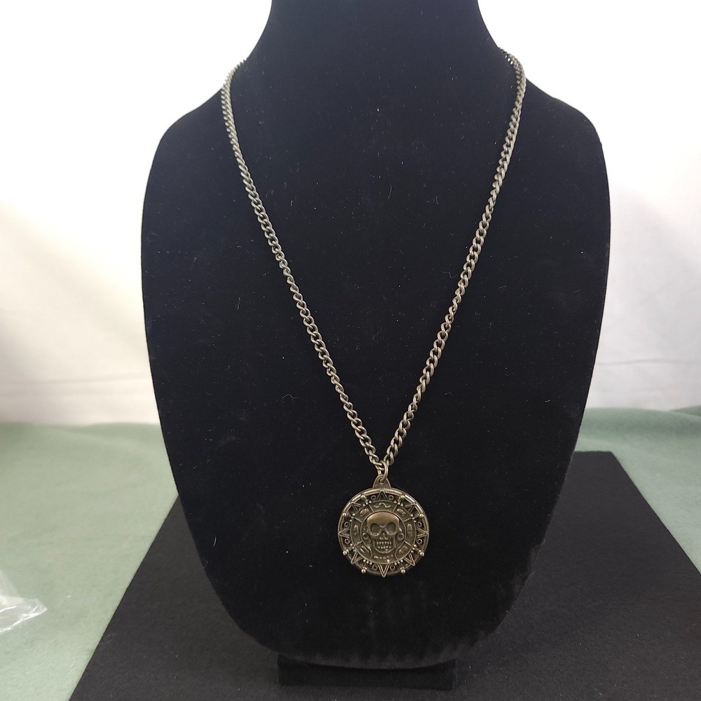 Disney Pirates Of The Caribbean Aztec Coin Reversible Pendant Necklace 24"